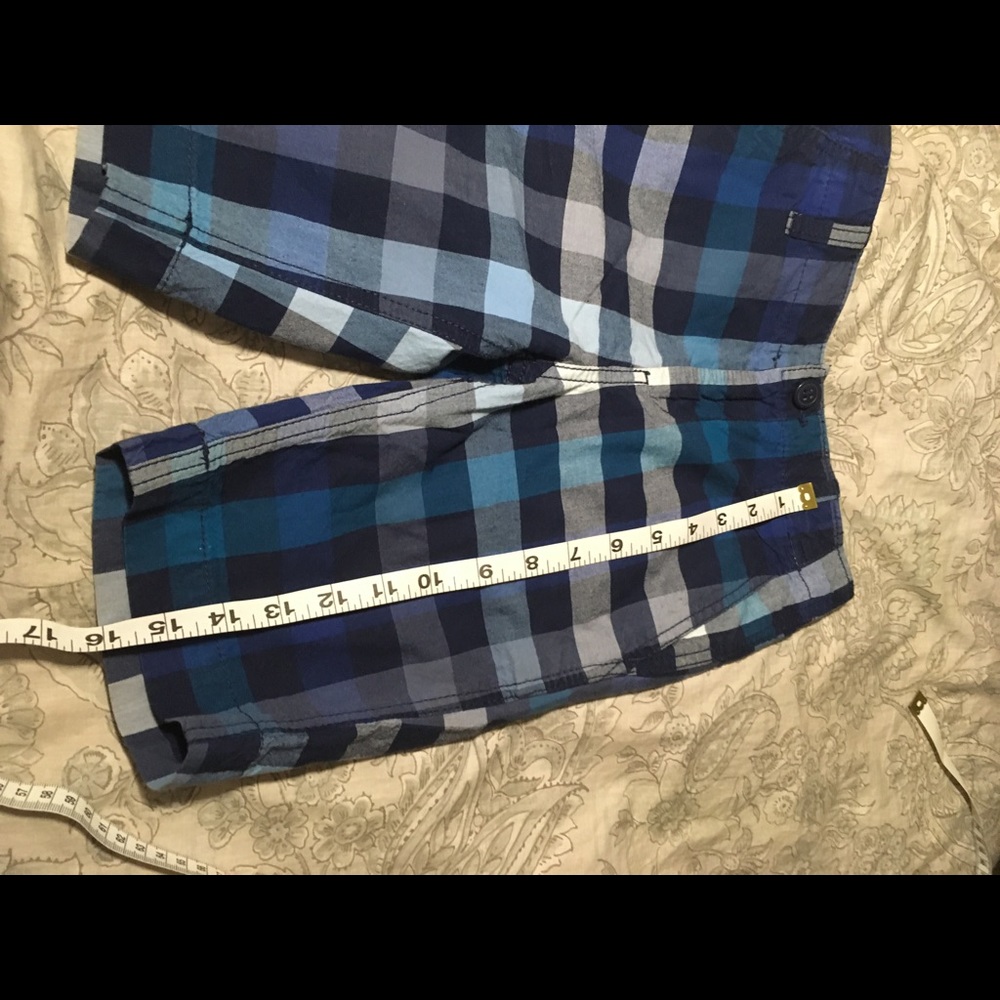 Boys Gap Printed Shorts - Picture 3 of 4